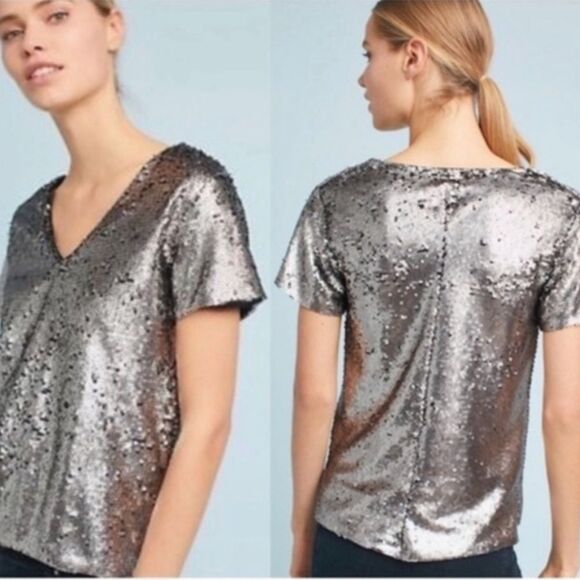 NWT Vanessa Virginia Anthropologie Silver Sequin Short Sleeve V-Neck Top XS - Picture 1 of 8